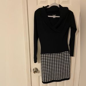Venus brand, small sweater dress